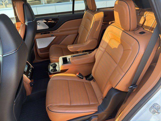 used 2021 Lincoln Aviator car, priced at $44,899