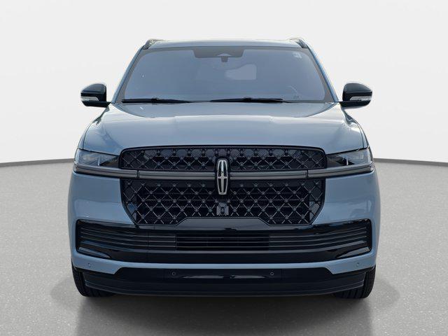 new 2025 Lincoln Navigator car, priced at $108,330