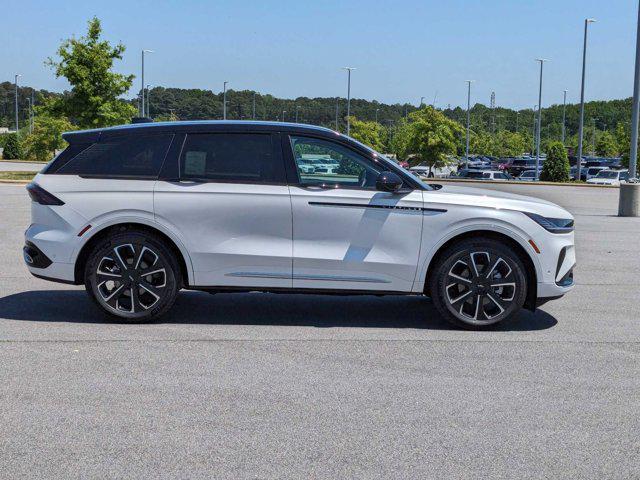 new 2024 Lincoln Nautilus car, priced at $60,643