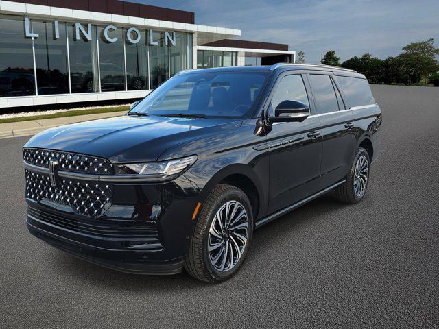 new 2025 Lincoln Navigator car, priced at $122,715