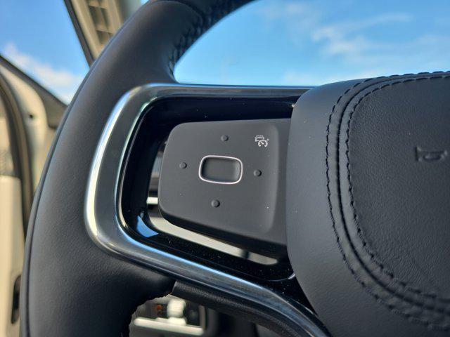new 2025 Lincoln Nautilus car, priced at $56,285