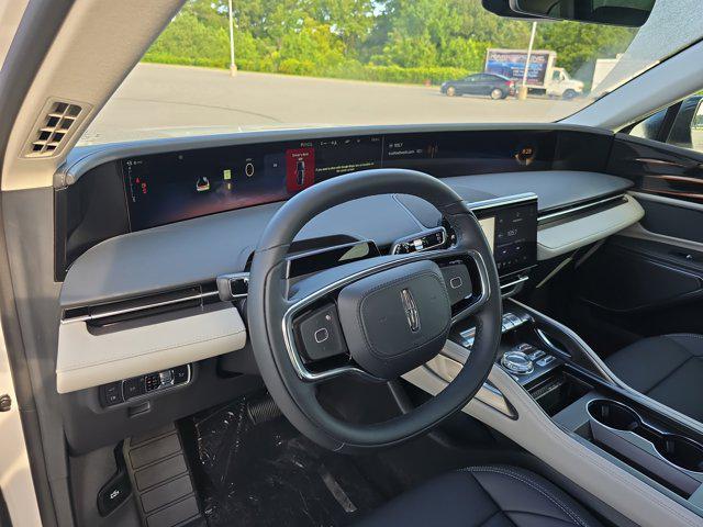 new 2025 Lincoln Nautilus car, priced at $56,285