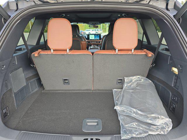 new 2025 Lincoln Aviator car, priced at $76,282