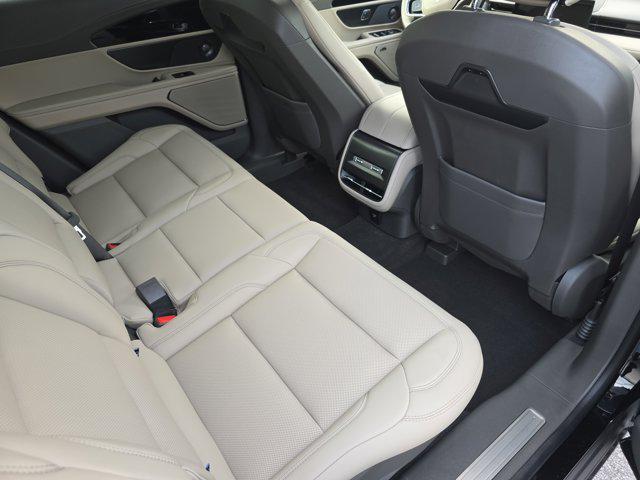 new 2025 Lincoln Nautilus car, priced at $60,067
