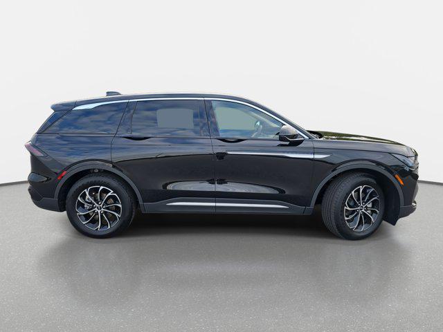 new 2025 Lincoln Nautilus car, priced at $60,067