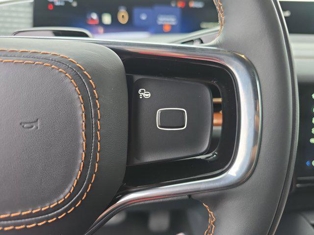 new 2025 Lincoln Navigator car, priced at $119,835