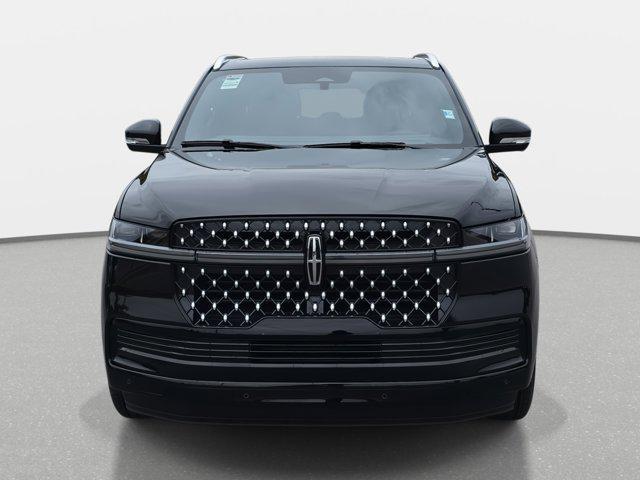 new 2025 Lincoln Navigator car, priced at $119,835