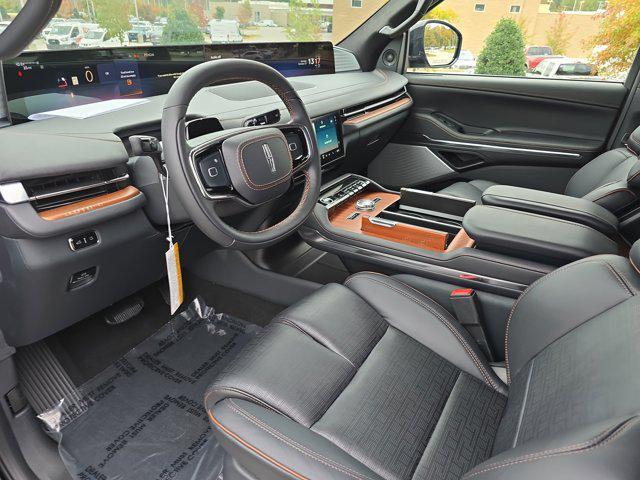 new 2025 Lincoln Navigator car, priced at $119,835