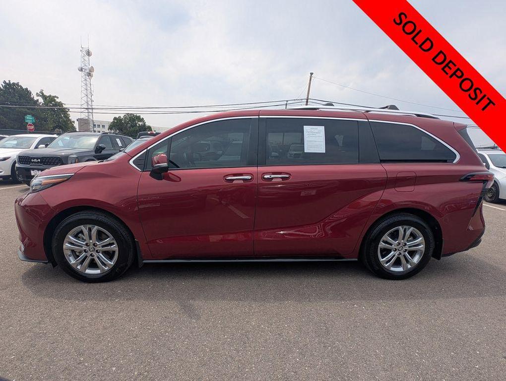 used 2024 Toyota Sienna car