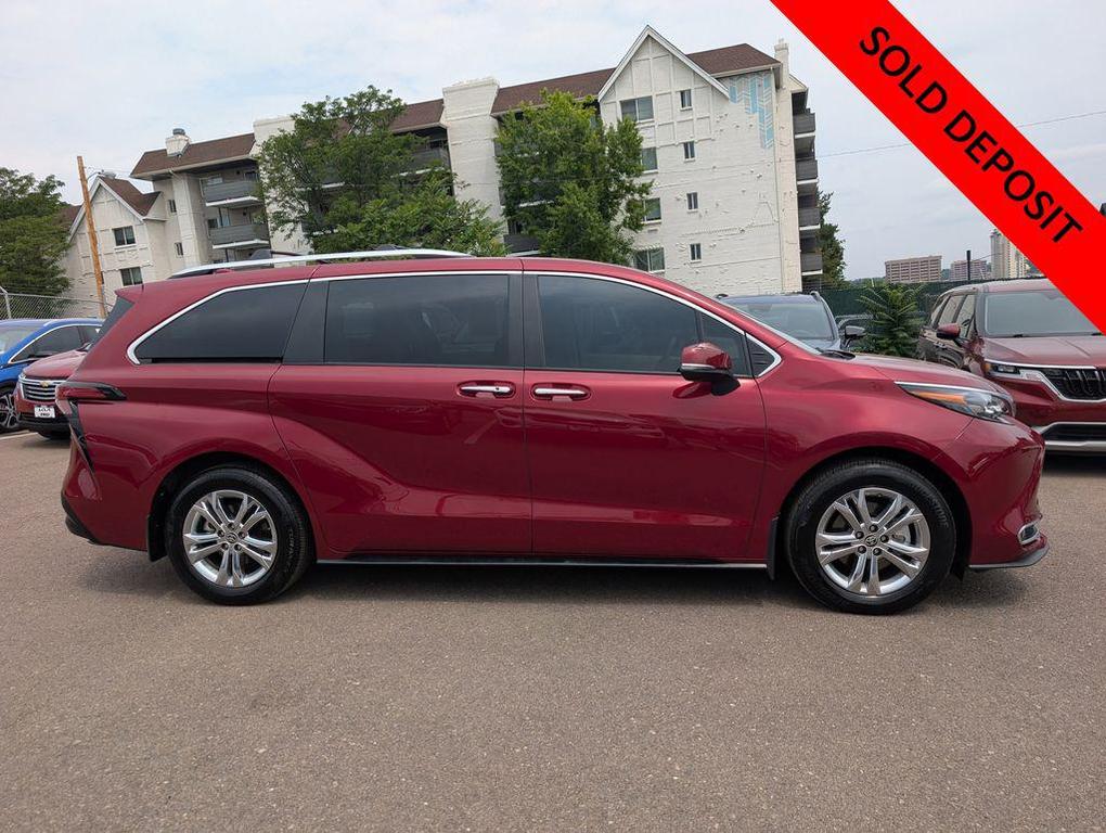 used 2024 Toyota Sienna car