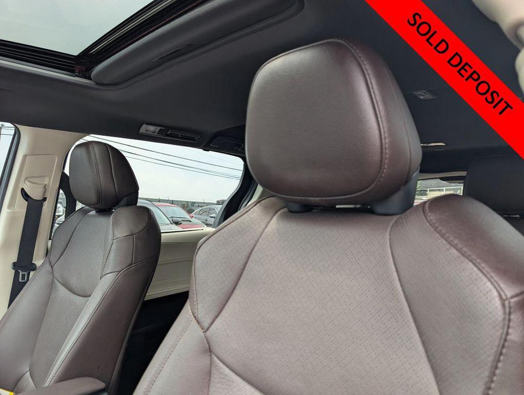 used 2024 Toyota Sienna car