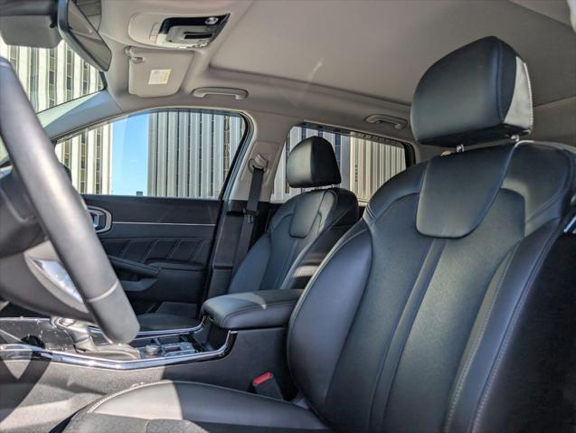 used 2023 Kia Sorento car, priced at $35,176