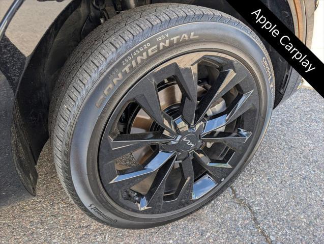 used 2023 Kia Sorento car, priced at $35,176
