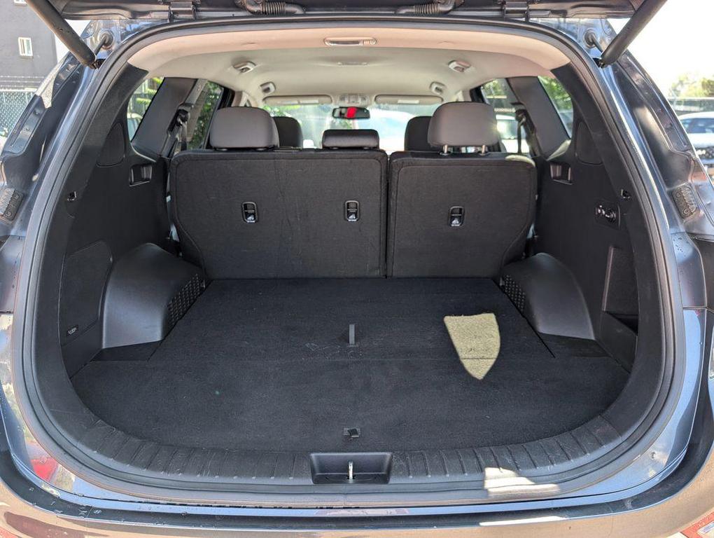 used 2020 Hyundai Santa Fe car, priced at $18,899