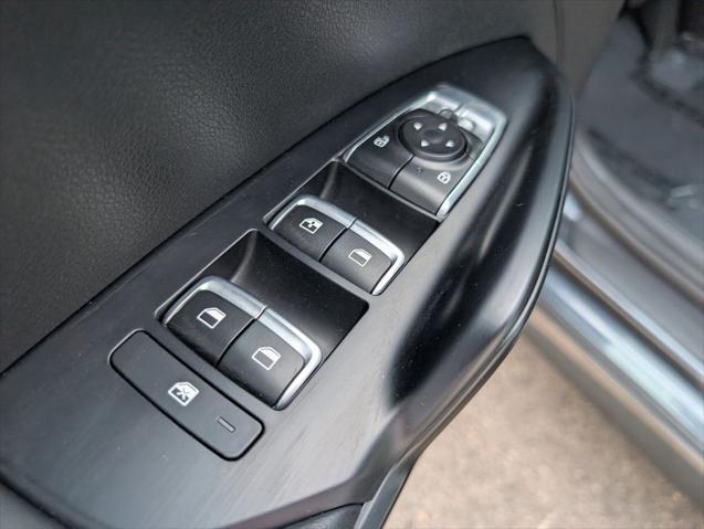used 2022 Kia K5 car, priced at $19,999