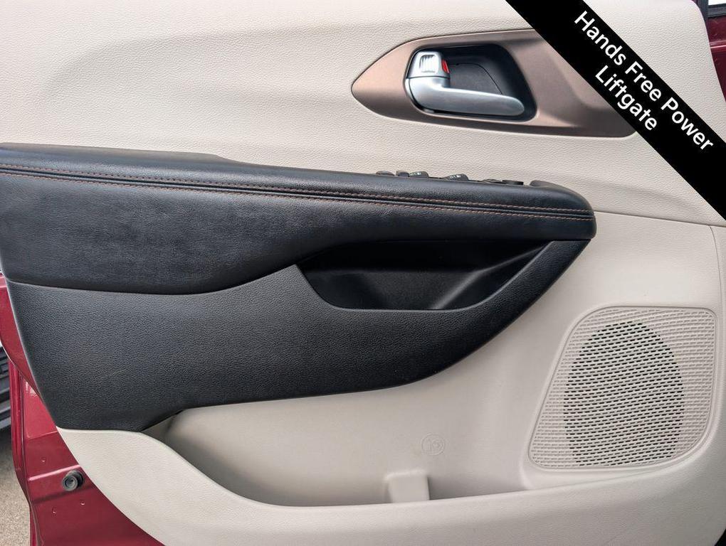 used 2017 Chrysler Pacifica car, priced at $14,899