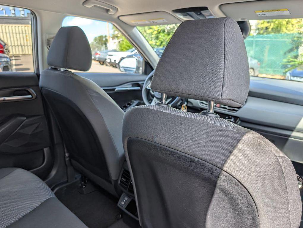 used 2025 Kia Seltos car, priced at $21,898