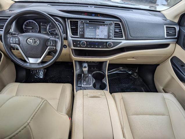 used 2019 Toyota Highlander car, priced at $28,687