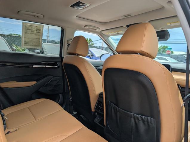 used 2024 Kia Seltos car, priced at $27,499