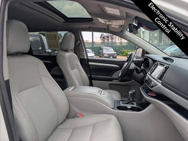 used 2017 Toyota Highlander car, priced at $21,448