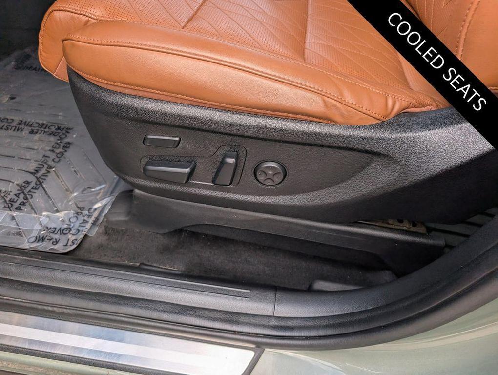 used 2023 Kia Telluride car, priced at $35,358