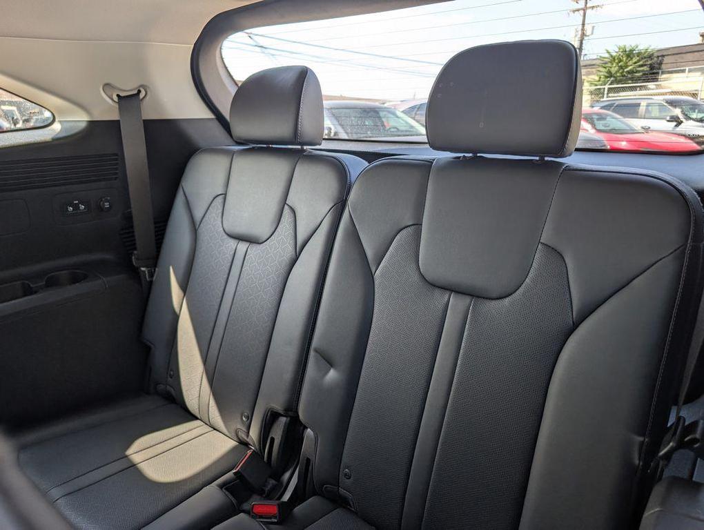 used 2022 Kia Sorento car, priced at $26,499