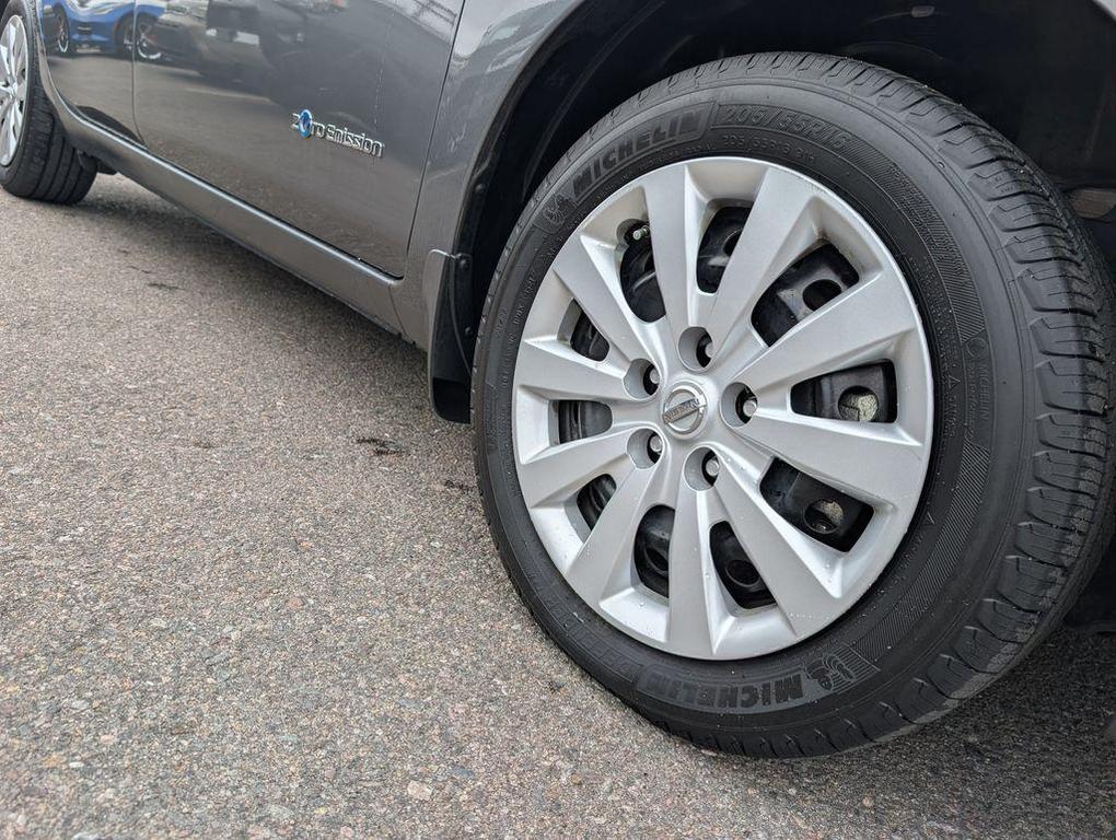 used 2017 Nissan Leaf car, priced at $7,428
