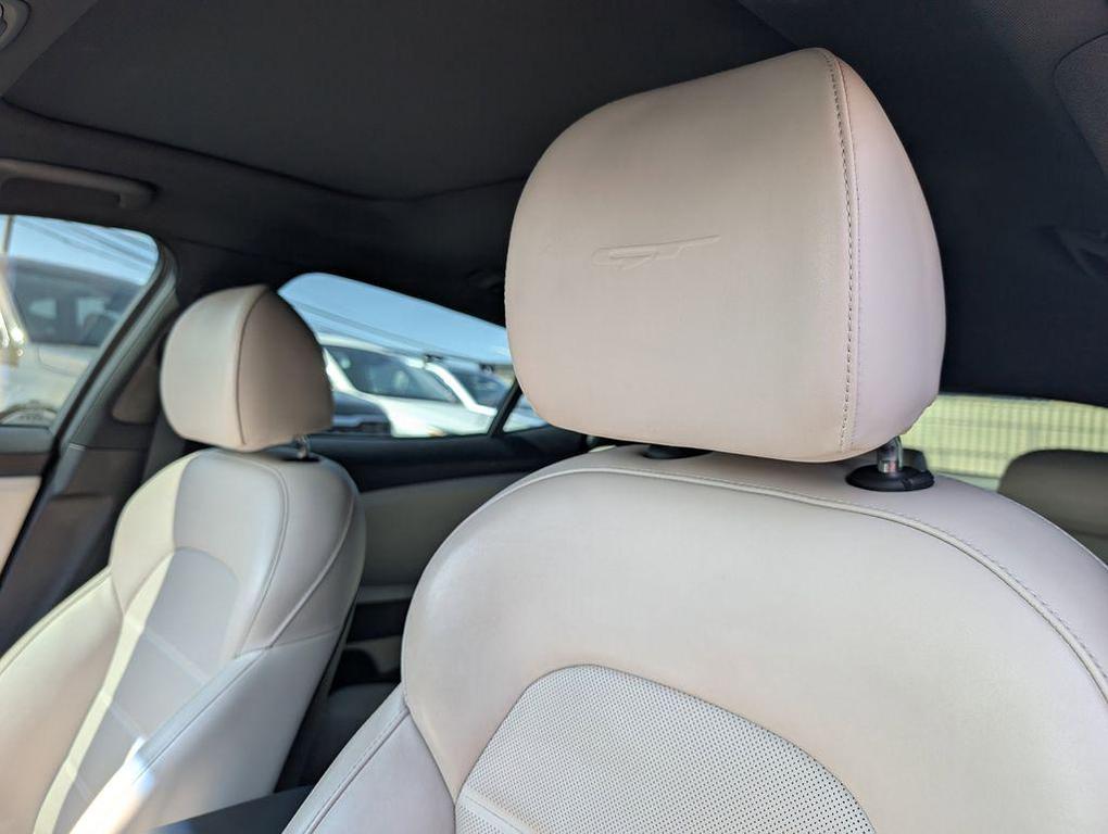used 2018 Kia Stinger car
