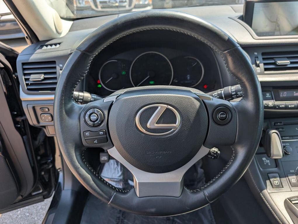 used 2014 Lexus CT 200h car, priced at $13,999