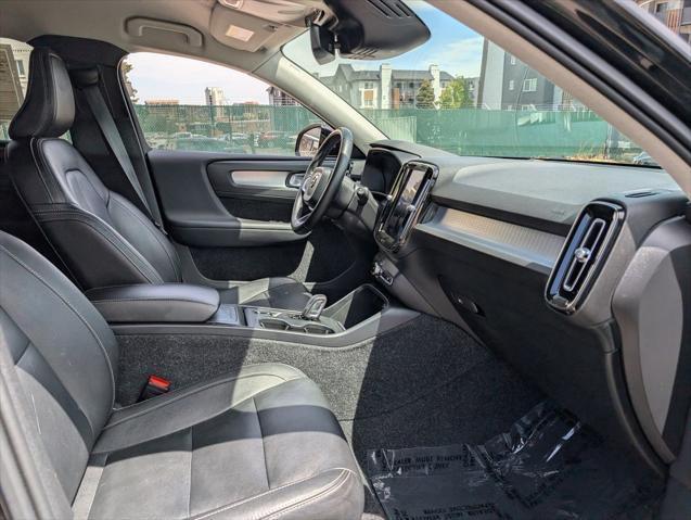 used 2020 Volvo XC40 car, priced at $21,998
