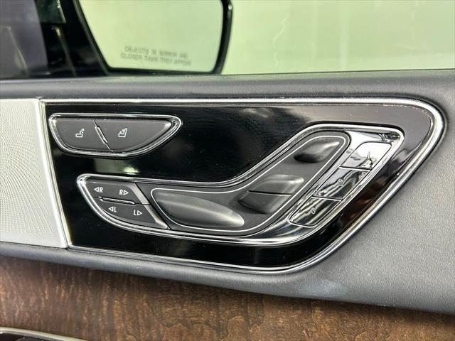 used 2022 Lincoln Navigator car, priced at $63,999