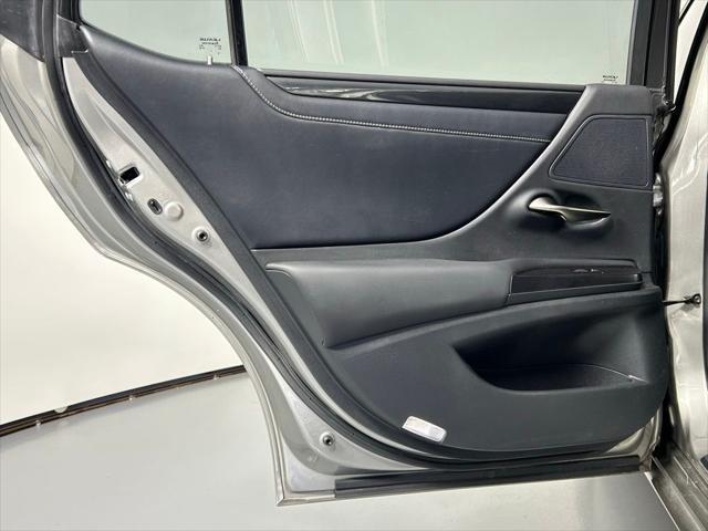 used 2020 Lexus ES 350 car, priced at $27,999