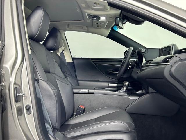 used 2020 Lexus ES 350 car, priced at $27,999