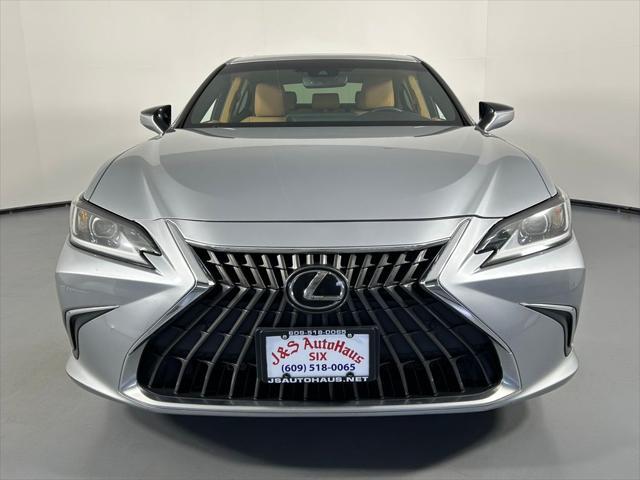 used 2022 Lexus ES 350 car, priced at $31,999