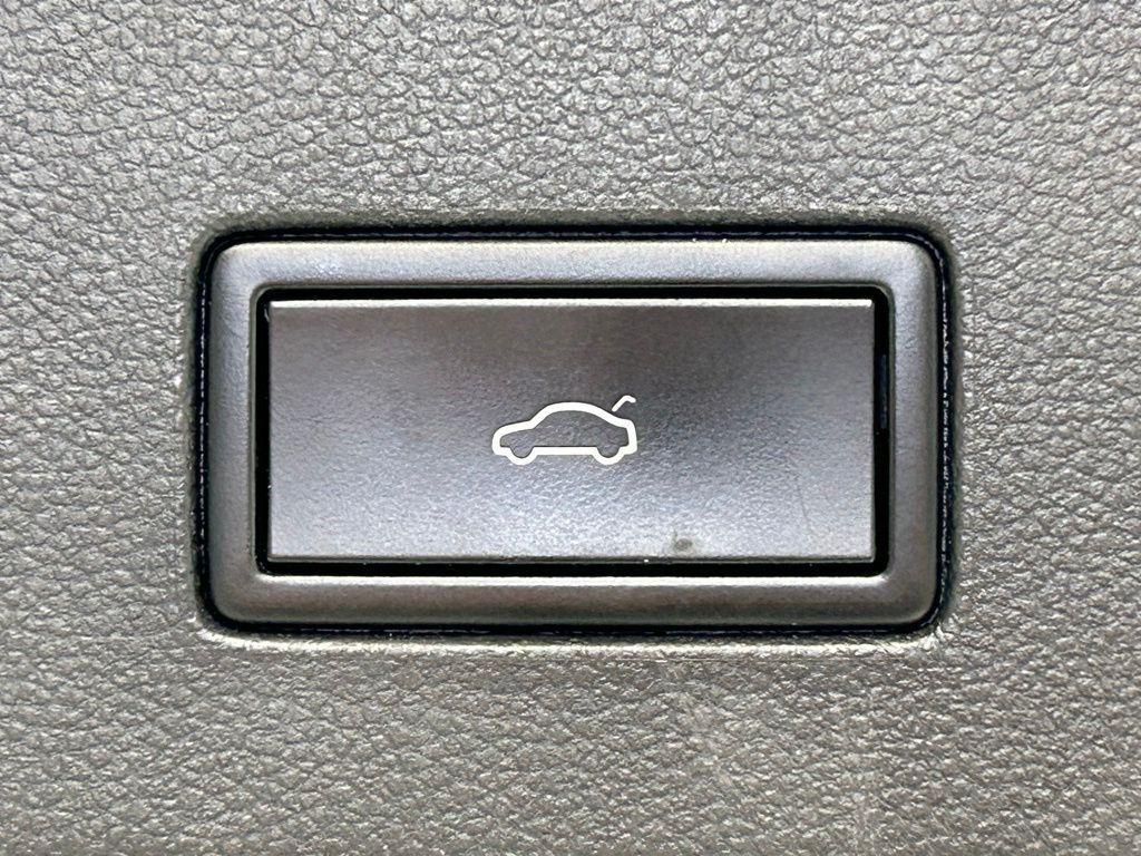 used 2020 Volkswagen Atlas Cross Sport car, priced at $20,795