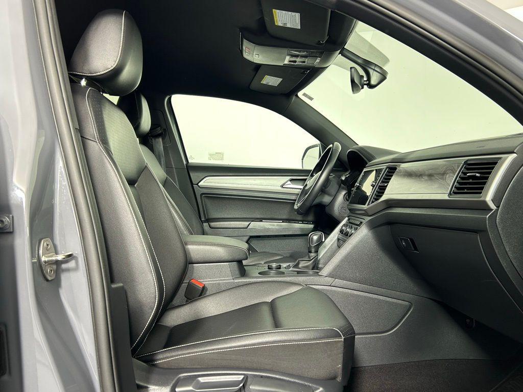 used 2020 Volkswagen Atlas Cross Sport car, priced at $20,795