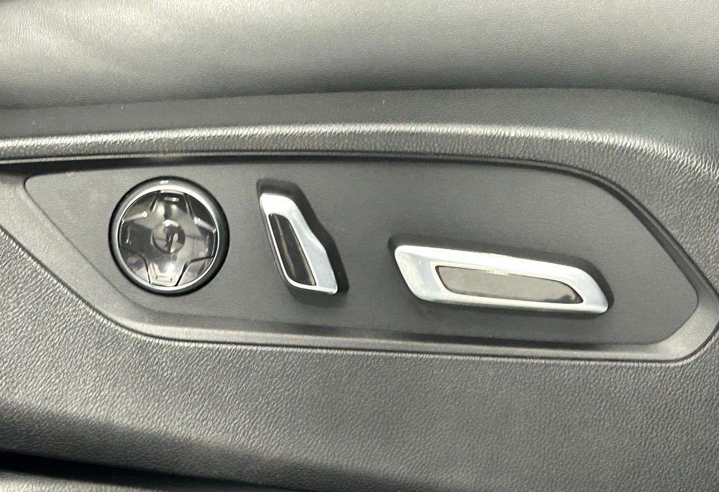 used 2021 Acura RDX car, priced at $29,999