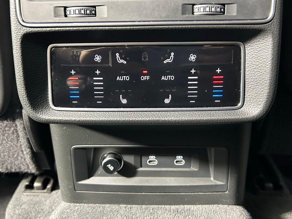 used 2023 Audi Q7 car, priced at $35,999