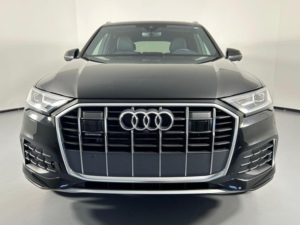 used 2023 Audi Q7 car, priced at $35,999