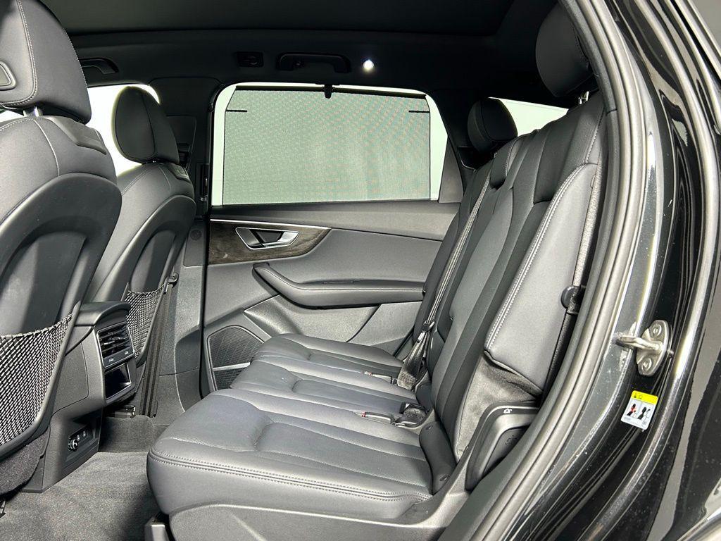 used 2023 Audi Q7 car, priced at $35,999