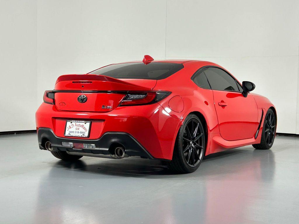 used 2024 Toyota GR86 car, priced at $31,500