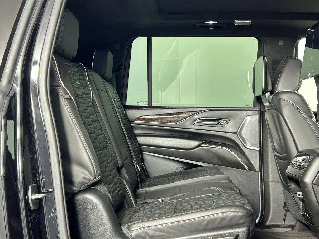 used 2021 Cadillac Escalade ESV car, priced at $60,999