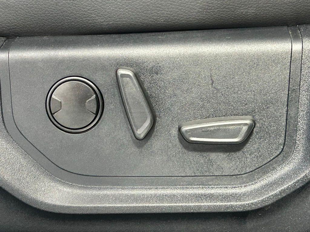used 2021 Ford Expedition car, priced at $36,999