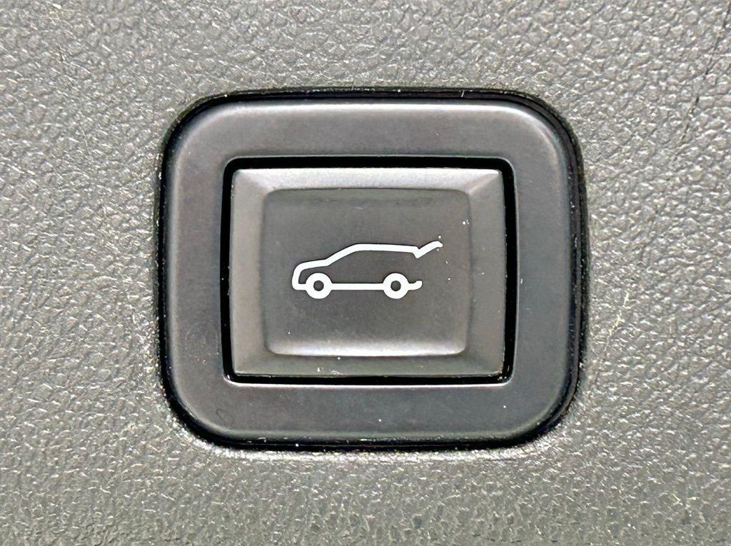 used 2022 Chevrolet Tahoe car, priced at $45,999