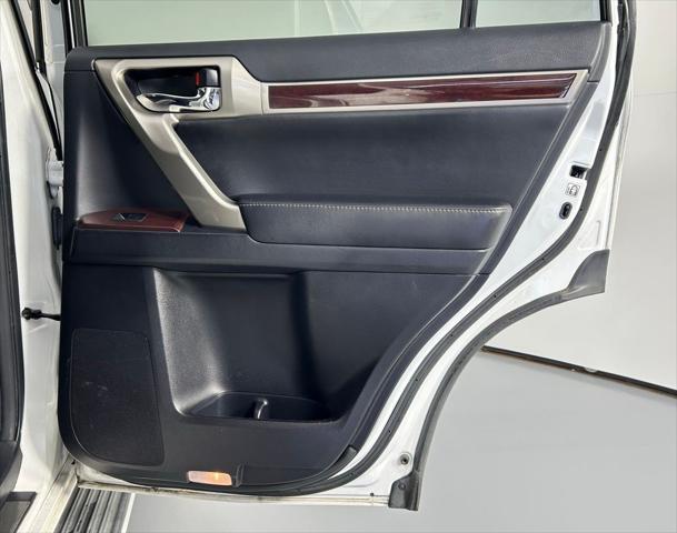 used 2015 Lexus GX 460 car, priced at $25,999