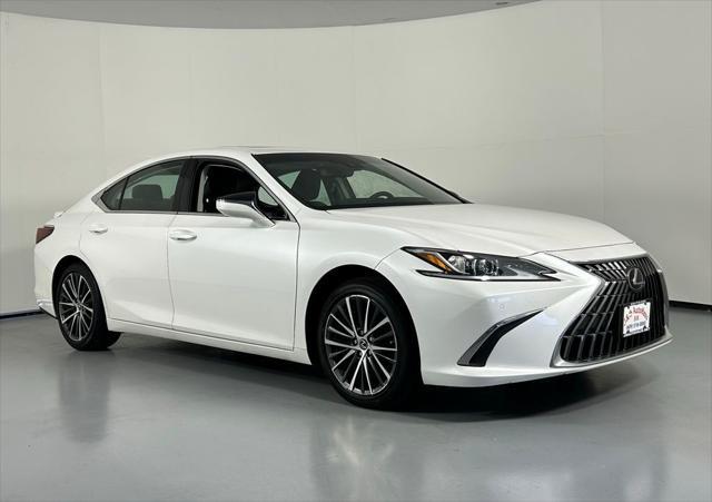 used 2022 Lexus ES 350 car, priced at $32,999