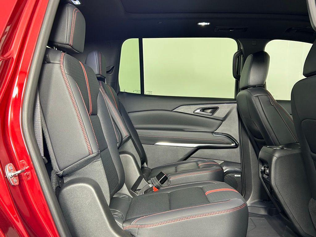 used 2024 Chevrolet Traverse car, priced at $54,999