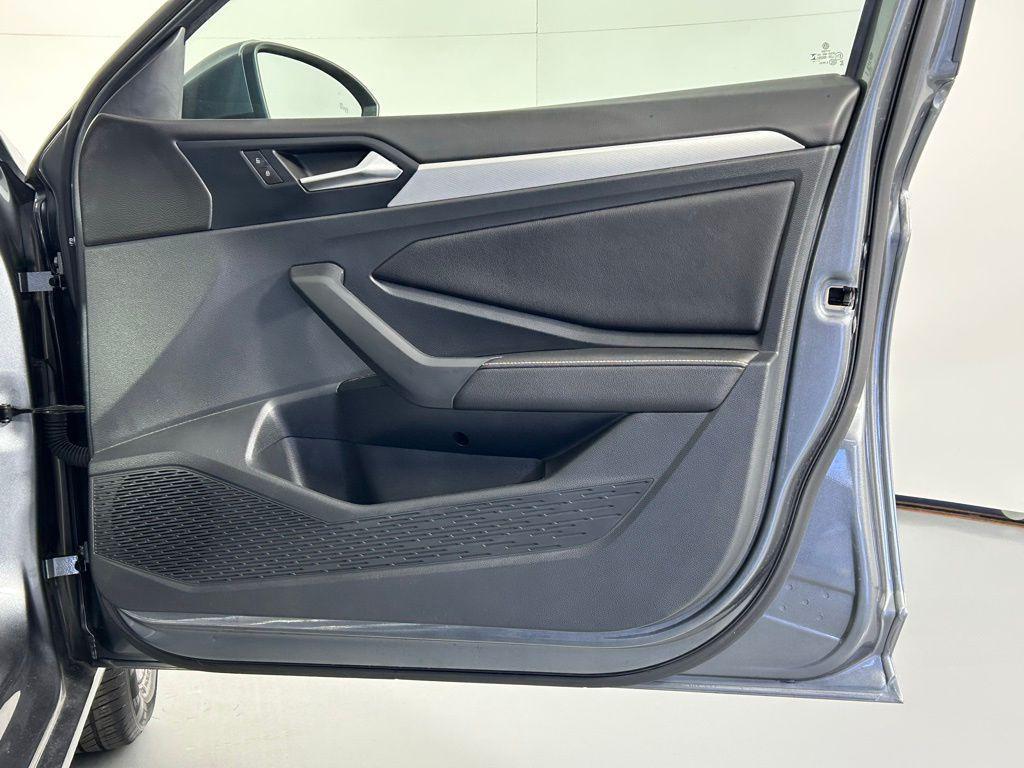 used 2024 Volkswagen Jetta car, priced at $17,999