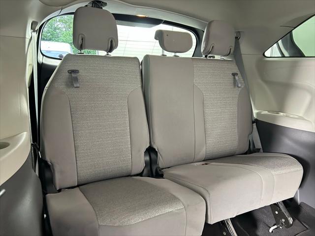 used 2023 Toyota Sienna car
