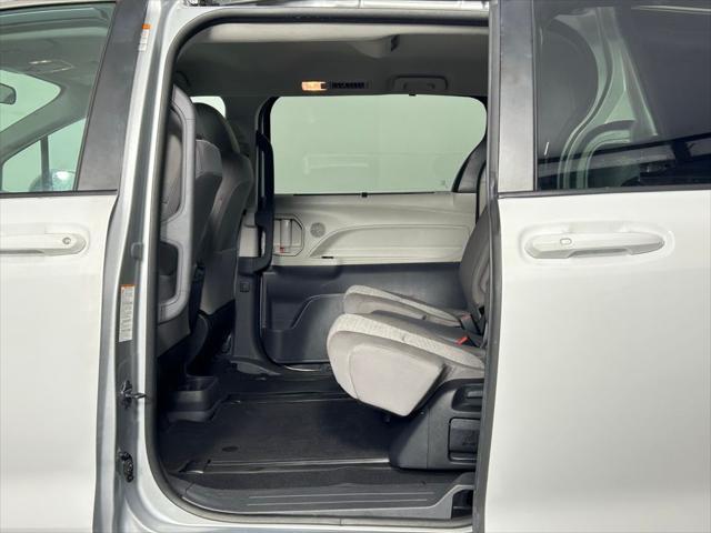 used 2023 Toyota Sienna car